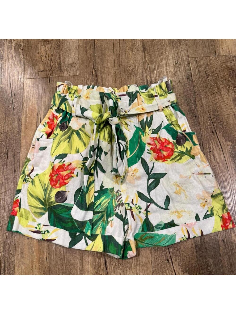 NWT Antonio Melani Perla Tropical Floral Print Shorts 0